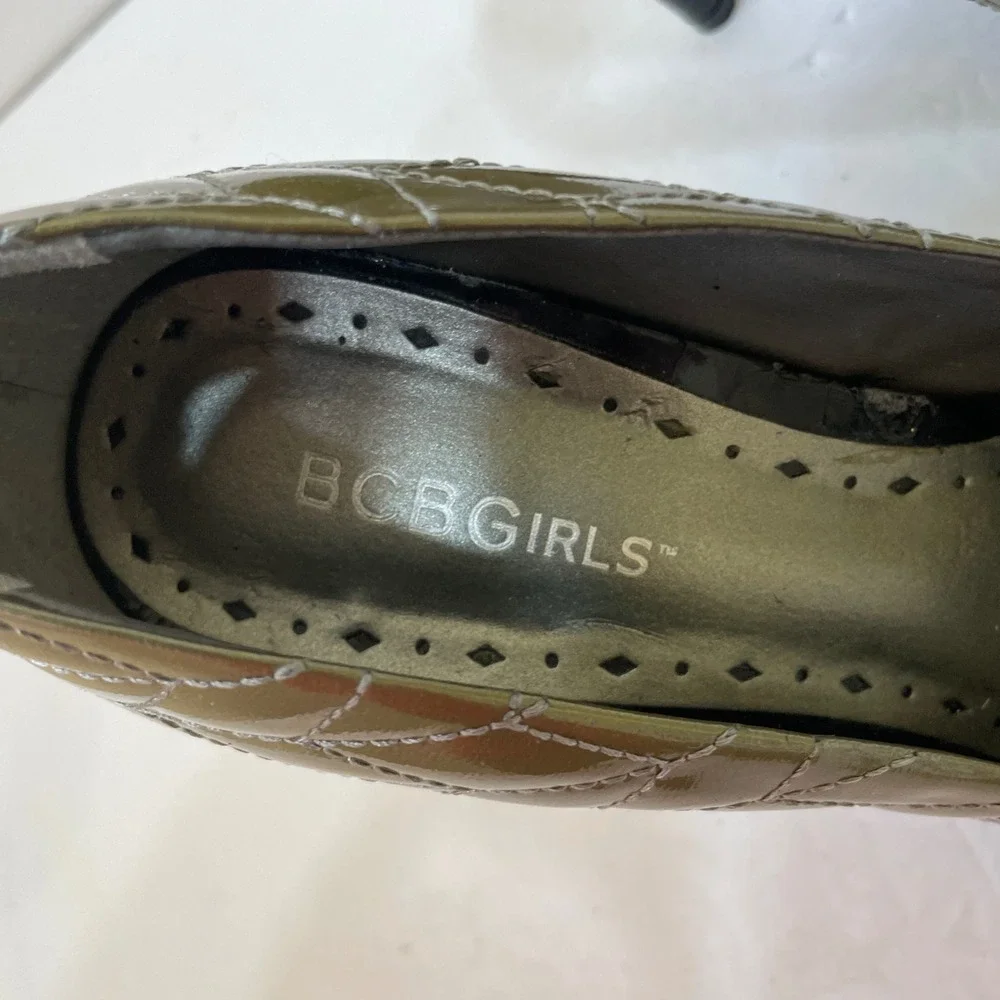 BCBGirls excellent bcbg